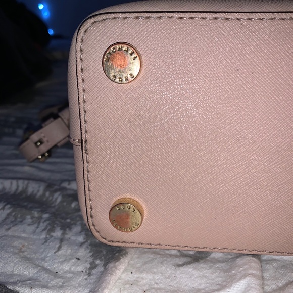 Michael Kors Purse - Picture 8 of 9